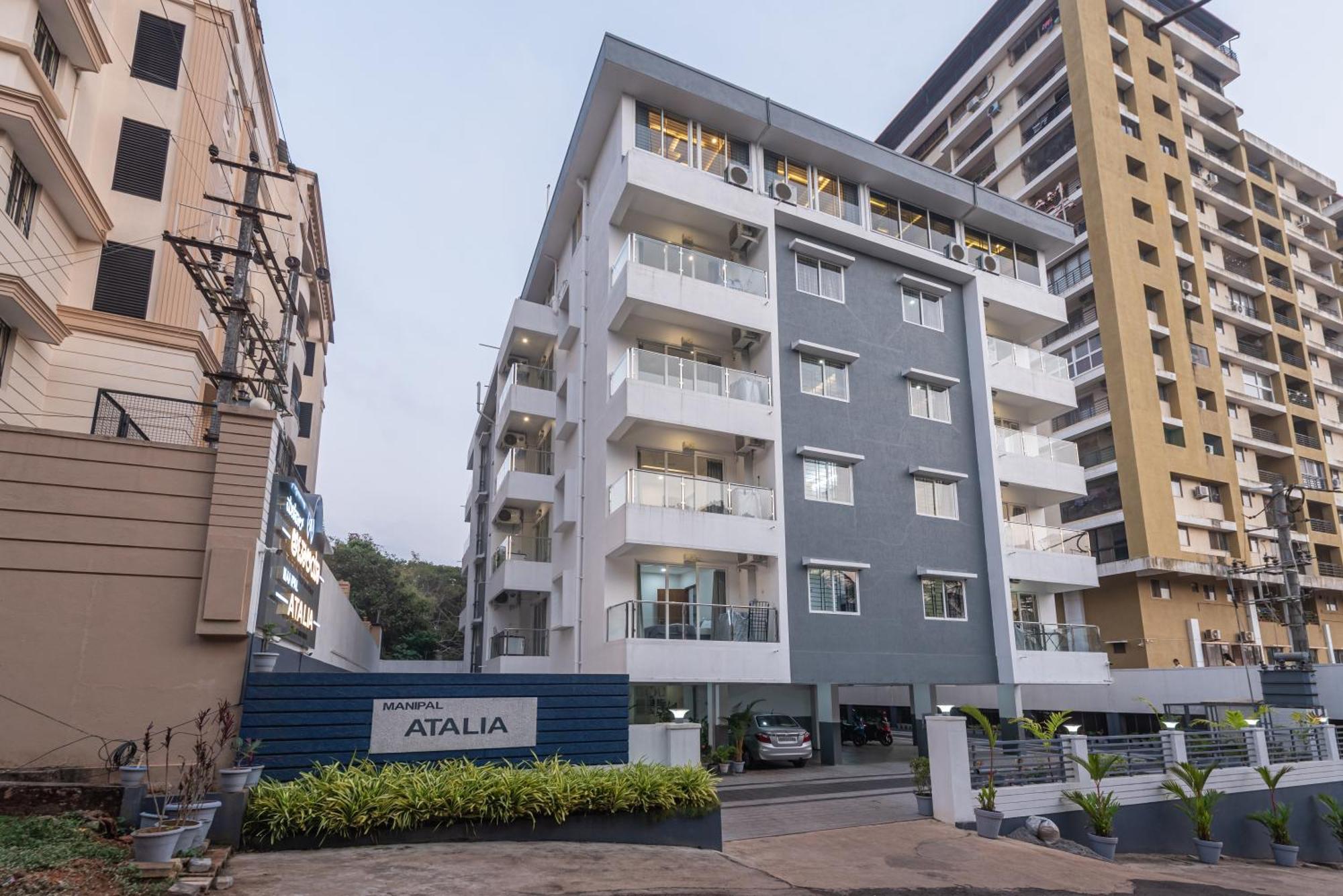 Manipal Atalia Service Apartments Екстериор снимка