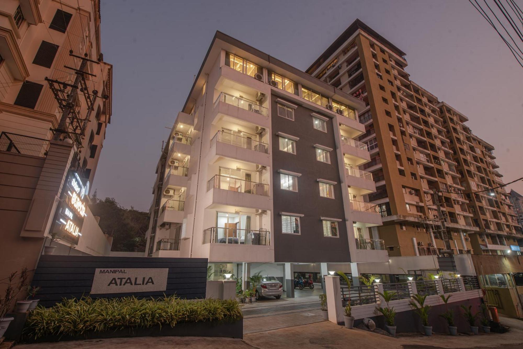 Manipal Atalia Service Apartments Екстериор снимка