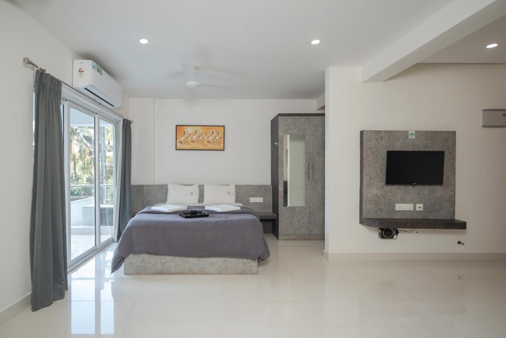 Manipal Atalia Service Apartments Екстериор снимка